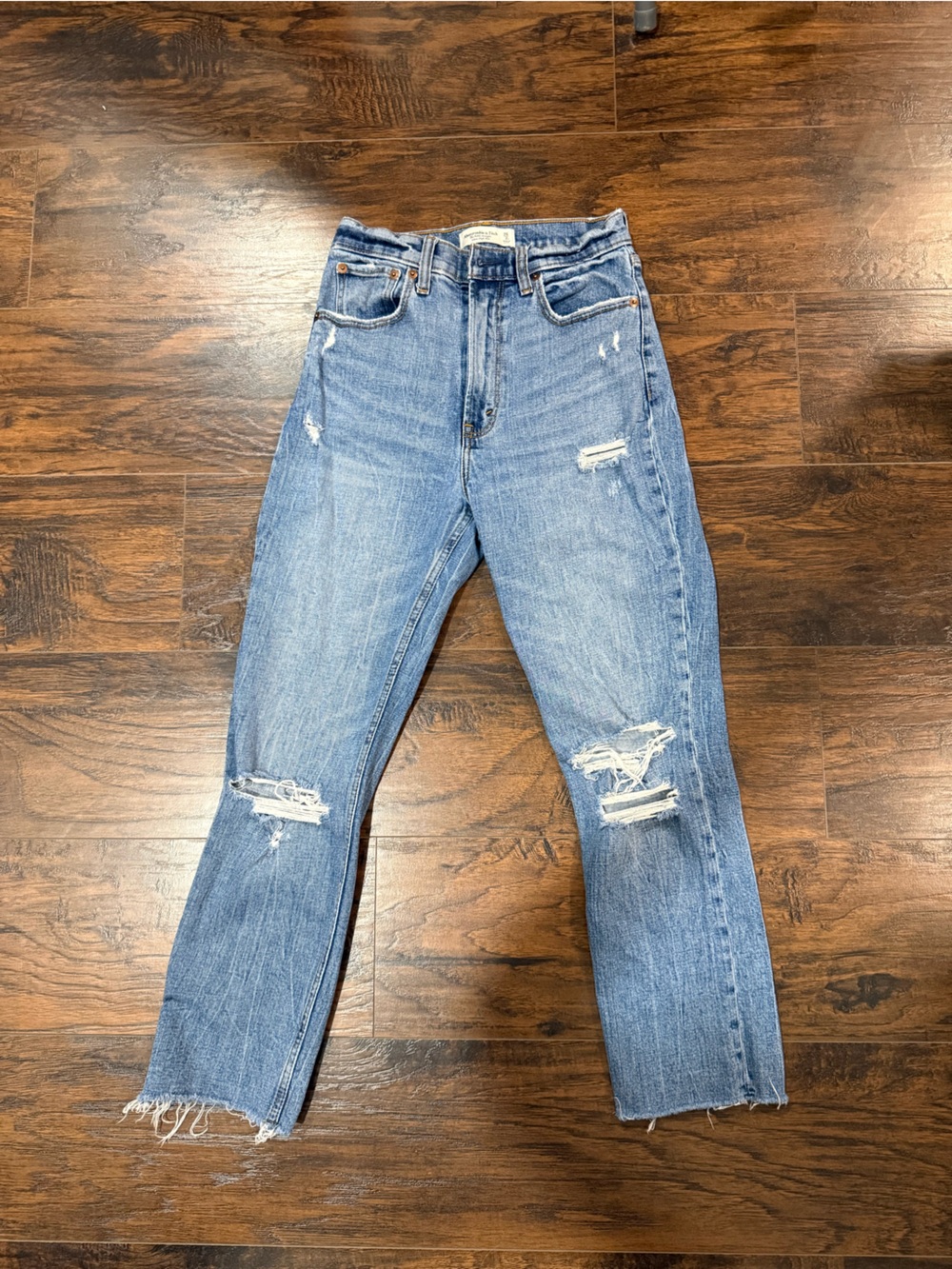 Distressed Light Blue Women’s Jeans
